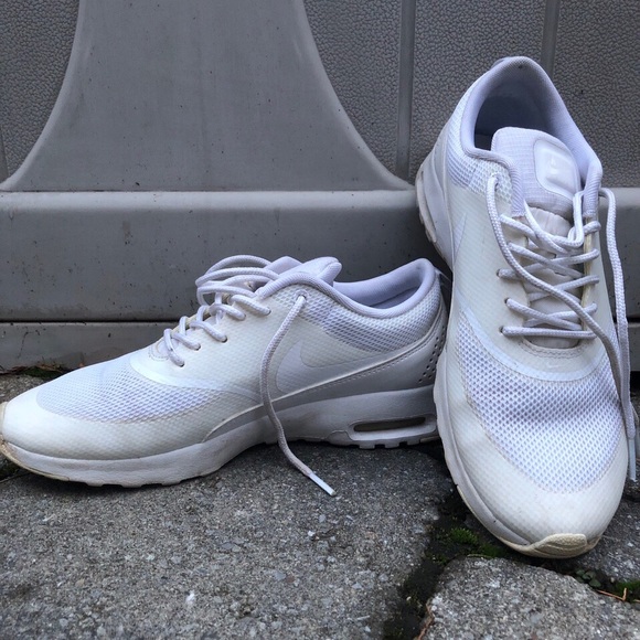 Nike Air Max Thea - Picture 2 of 3